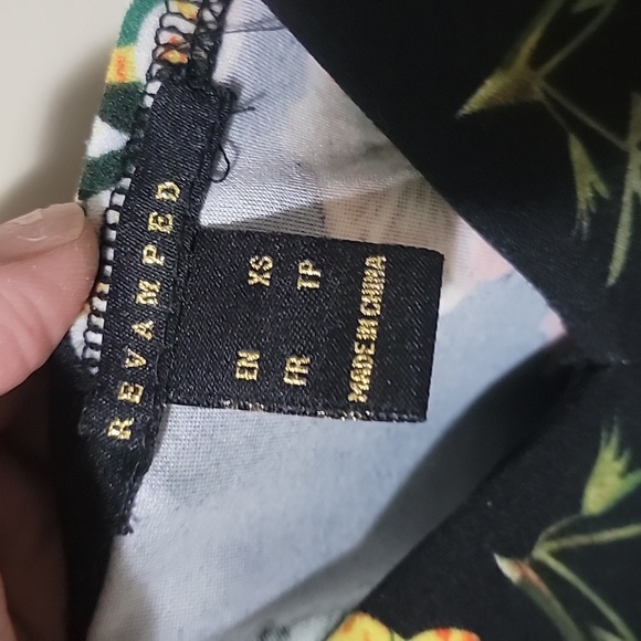 🏷️#25 REVAMPED Floral Romper / Dress  XS in very good condition - Picture 8 of 8